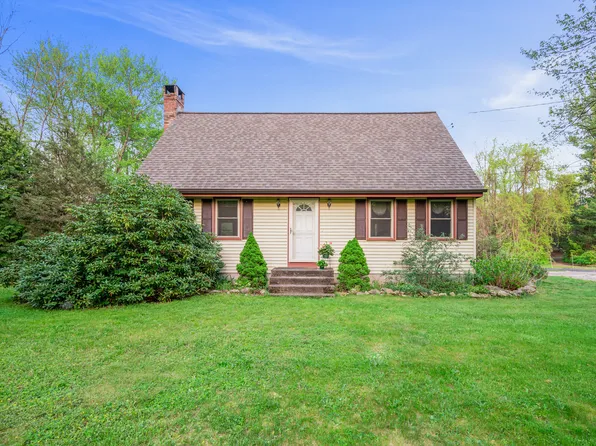 1028 Hopewell Road, Glastonbury, CT 06073