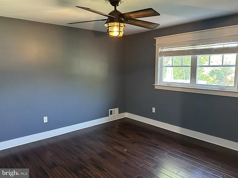 11809 Rivershore Dr — Photo 15