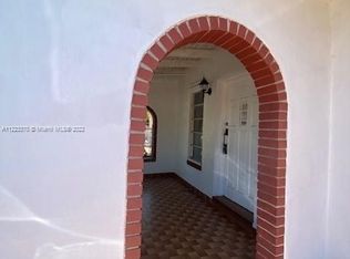 3345 SW 23rd St #3, Miami, FL 33145