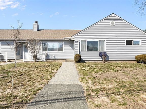 4th image of 54 Mitchell Dr Unit 54
