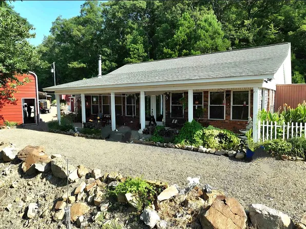 219 Shanendoah Ln, Mena, AR 71953