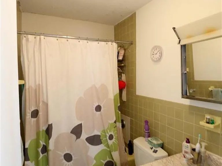 31 Belmont St #1 — Photo 10
