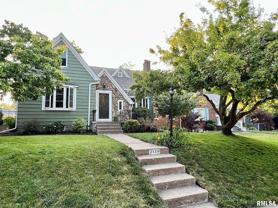 1st image of 2124 N Myrtle St
