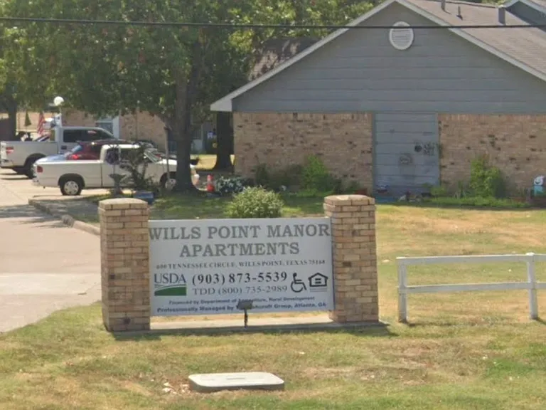 600 Tennessee Cir — Photo 3