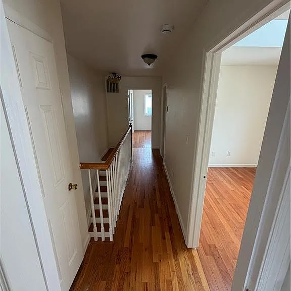 226 Osgood Ave — Photo 7