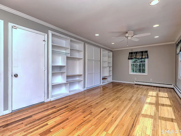 352 Hitching Post Dr — Photo 23