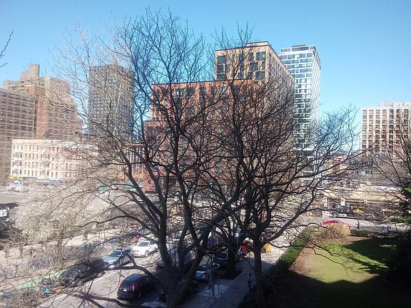 2nd image of 413 Grand St APT F307