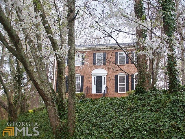1st image of 2612 Kenwood Dr