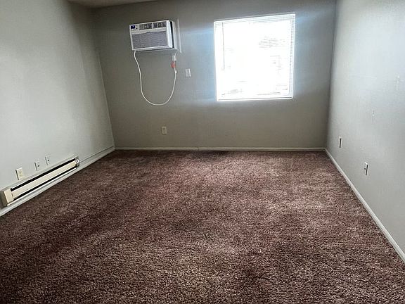 5th image of 3600 Western Ave #207A
