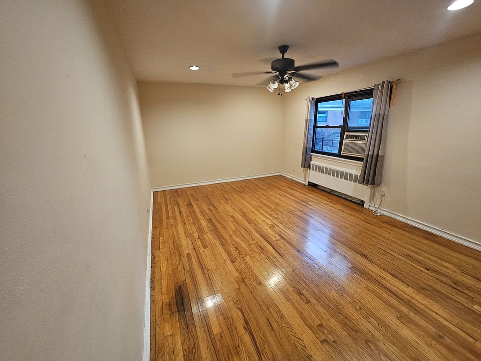 1st image of 7473 220th St