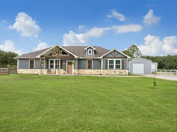 4726 Smith Rd, Alvin, TX 77511