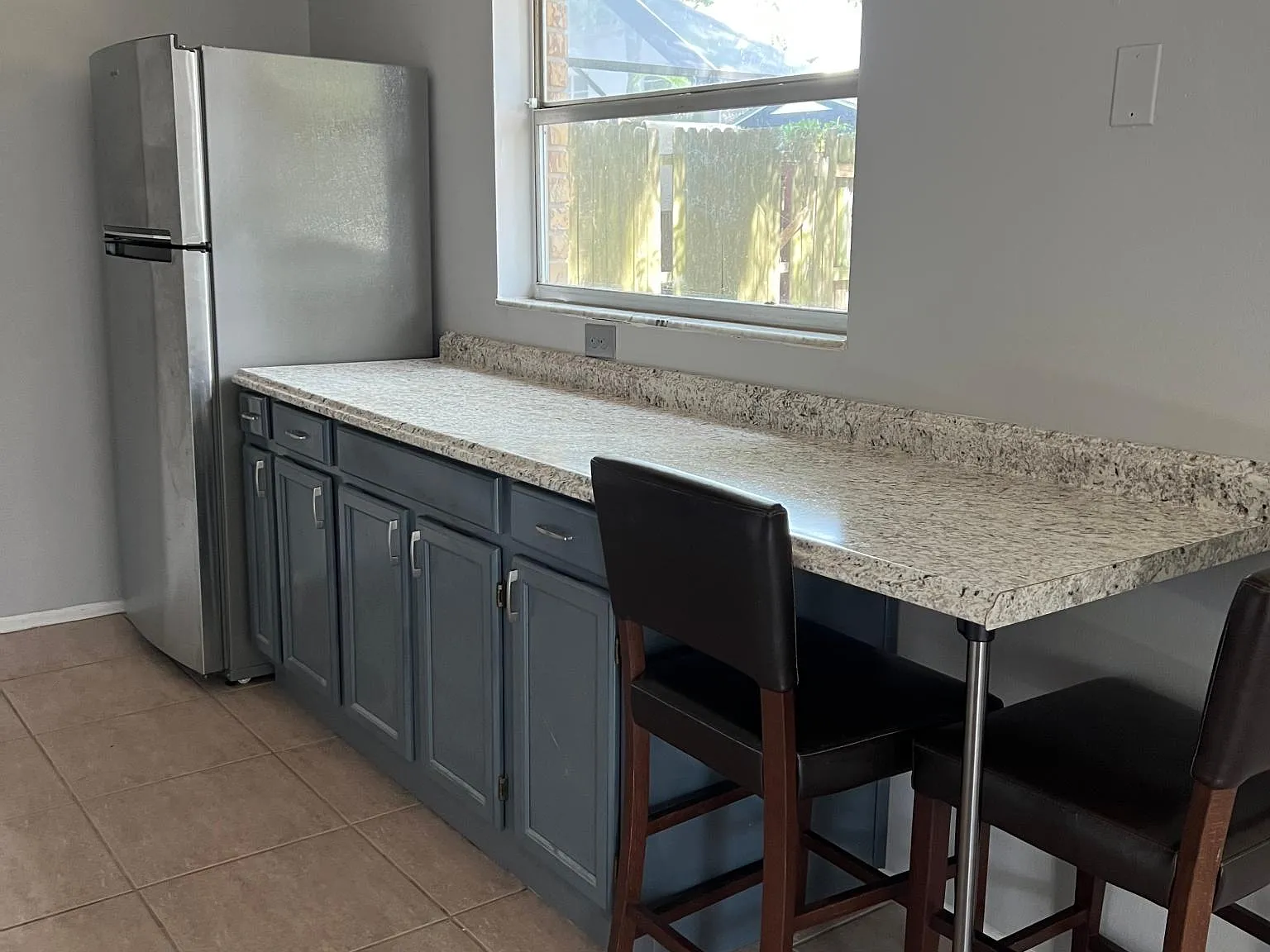 2 bed, 600 sqft, $2,000 — Photo 1