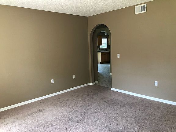 Bonus room downstairs