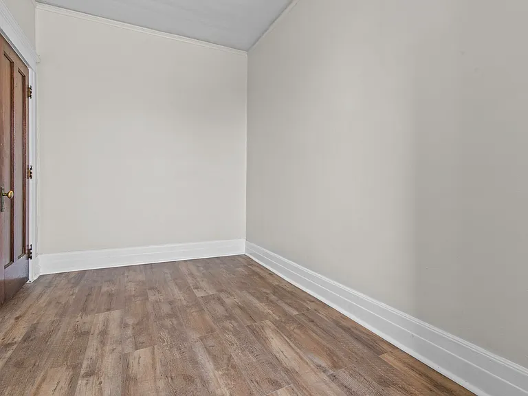 The Art Apartments — Photo 10