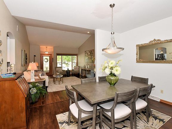 5th image of 1102 25th AVENUE #17