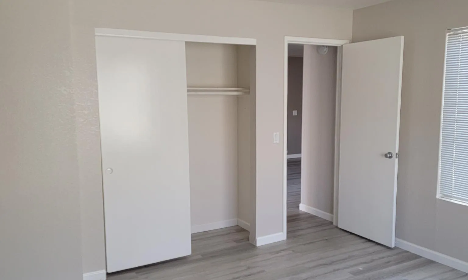 3 bed, 1200 sqft, $1,195 — Photo 4