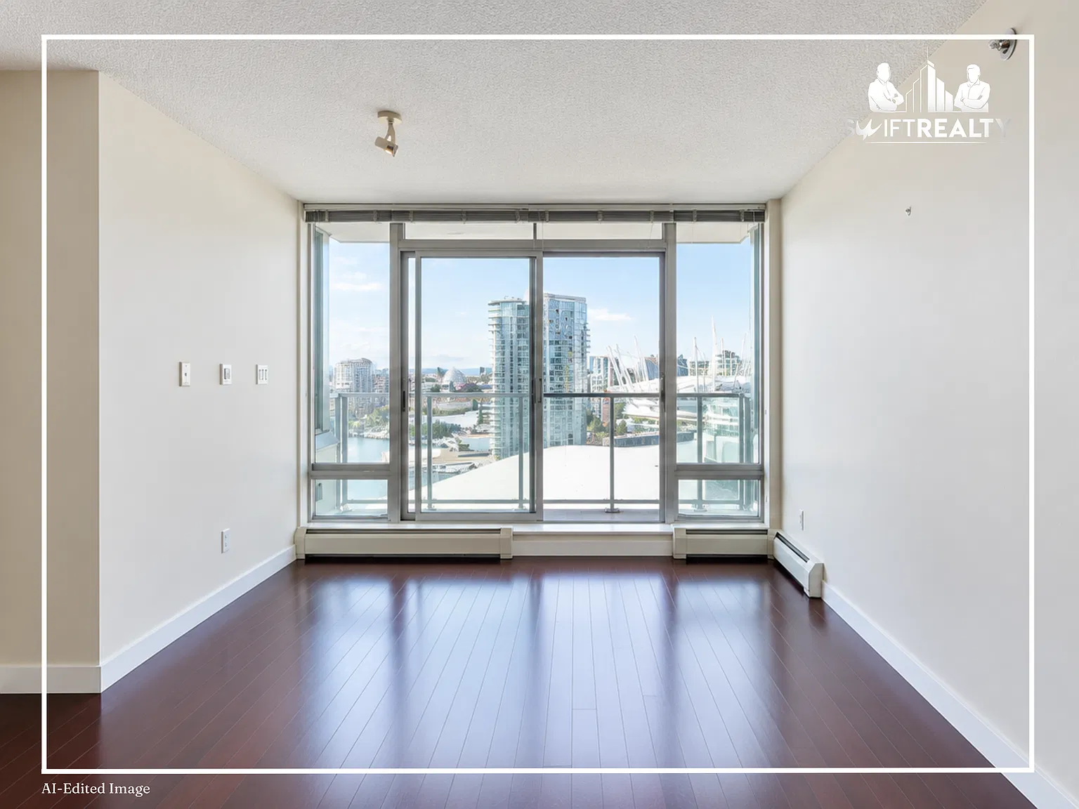 1 Bed + 1 Bath in Downtown, Vancouver — Photo 2