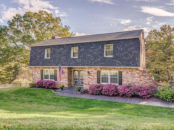 2nd image of 4068 Poplar Grove Dr