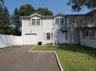 347 Bullard St, Fairfield, CT 06825