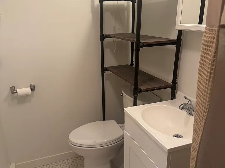 2728 NW Quimby St #2728A — Photo 8