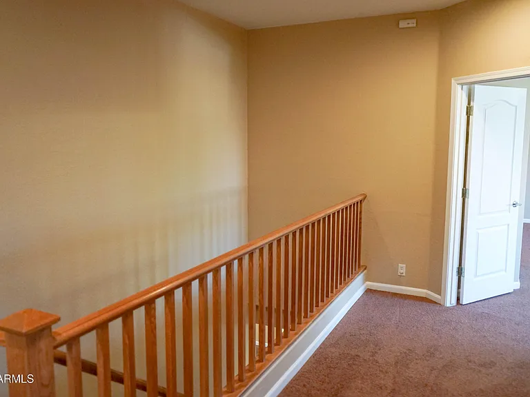 541 N Danielson Way — Photo 51
