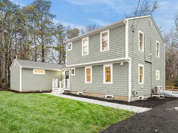 68 Lakeside Drive S, Marstons Mills, MA 02648