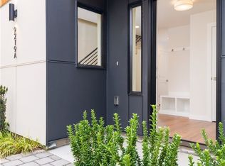 9221 B 16th Ave SW, Seattle, WA 98106