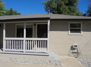 2901 Mahan St, Redding, CA 96001