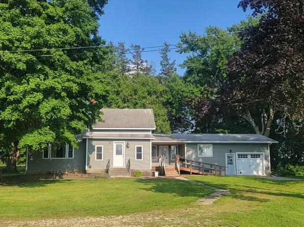 5330 500th St, Kenyon, MN 55946