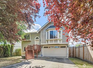 898 S 85th St, Tacoma, WA