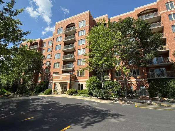 370 S Western Ave APT 408, Des Plaines, IL 60016