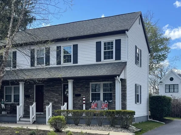 11 Cottage Street APT 7, Saratoga Springs, NY 12866