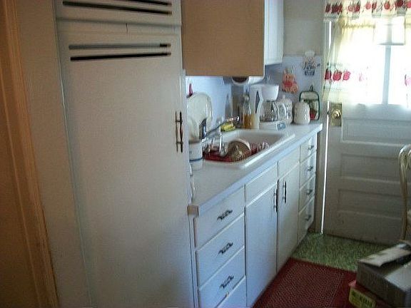 4th image of 2516 Littlepage St