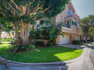 19446 Mountainview Ln, Huntington Beach, CA 92648