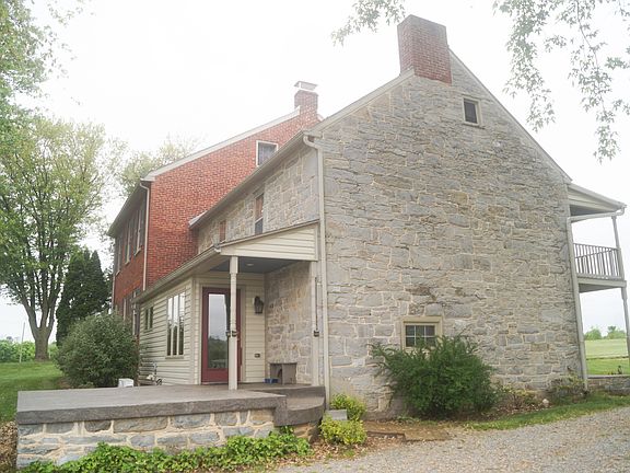 4th image of 16735 Hawks Landing Ln