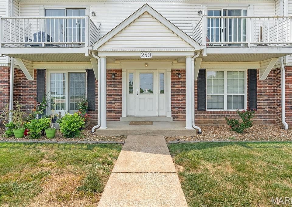 1st image of 254 Carriage Ct