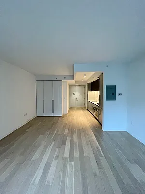 Rented by Keller Williams NYC | media 18