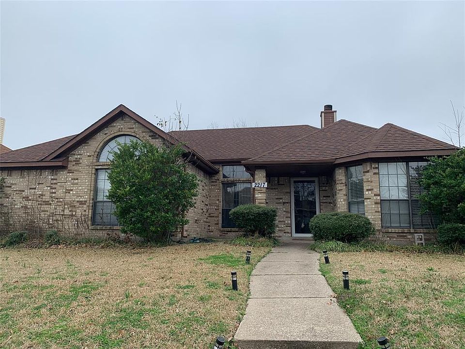 1st image of 2217 Bent Brook Dr