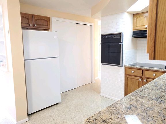 5th image of 3445 Ottway Dr