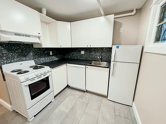 2nd image of 1331 Columbine St #Street1d