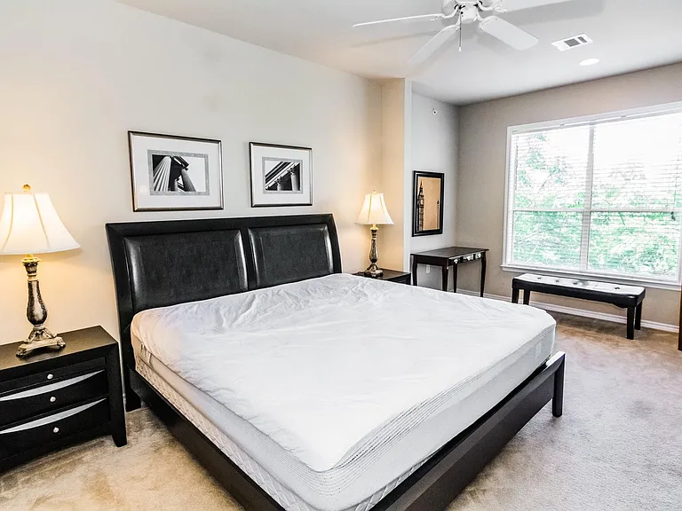 2400 McCue Rd #332 — Photo 8