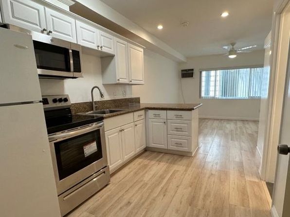 39 20th Ave Unit 6