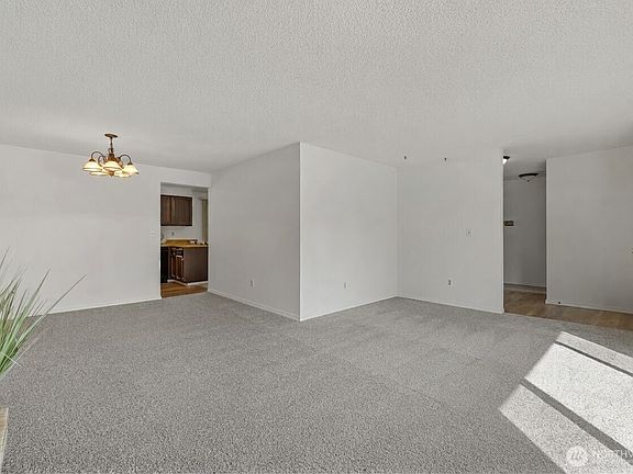 5th image of 1904 7th Street SW