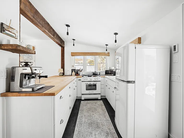 12 Jackson Rd — Photo 10