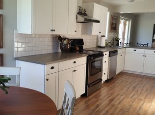 2030 Selah Loop Rd, Selah, WA 98942