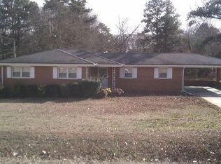 69 Sunrise Dr, Newnan, GA 30263
