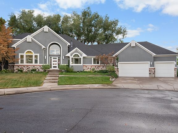 2nd image of 1586 Bowden Cir
