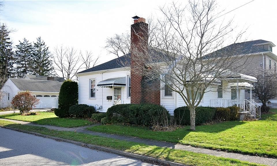 1st image of 369 Stewart Ave