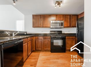 4217 W Irving Park Rd #4AA, Chicago, IL 60641