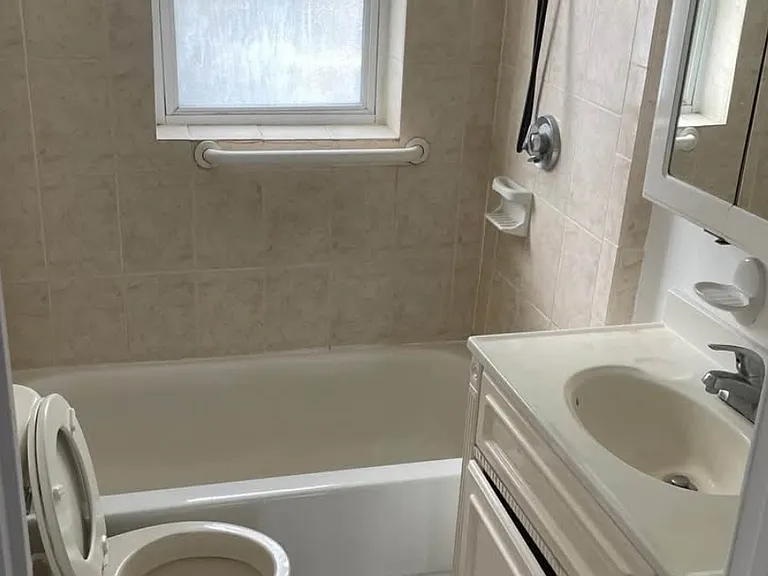 417 Pearl St #1 — Photo 5